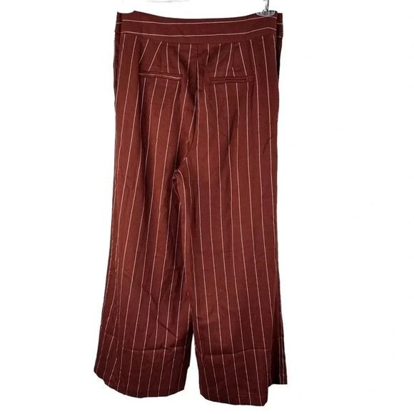 JOA Russet Pinstriped‎ Wide Leg Cropped Pants size Small Button Detail Business - Picture 3 of 8
